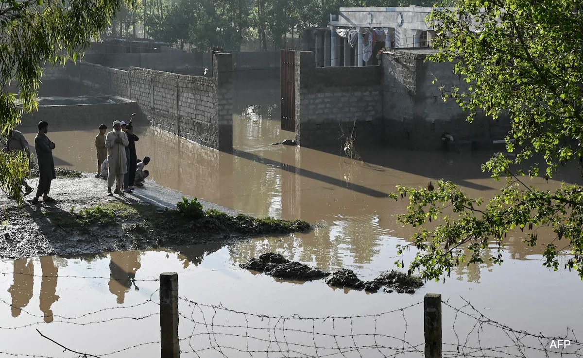 87 dead and more than 80 injured as heavy rains wreak havoc in Pakistan