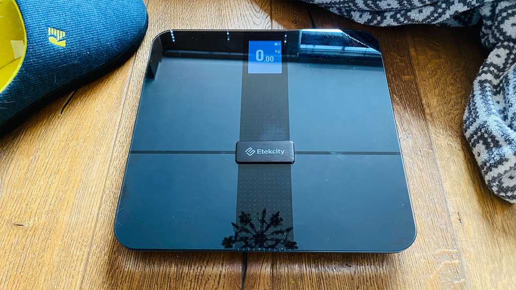 Etekcity HR Smart Fitness Scale Review: Don't Put a Step Wrong