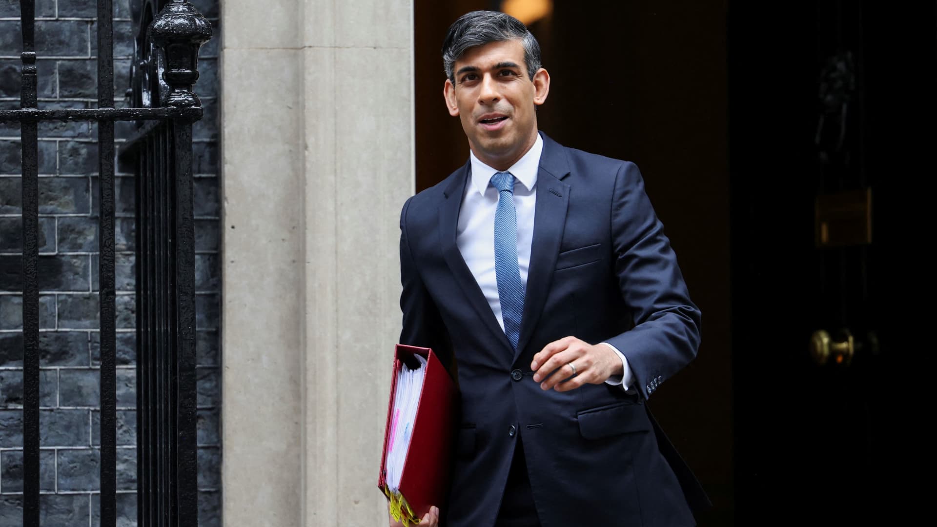 British Prime Minister Rishi Sunak calls for a general election on July 4