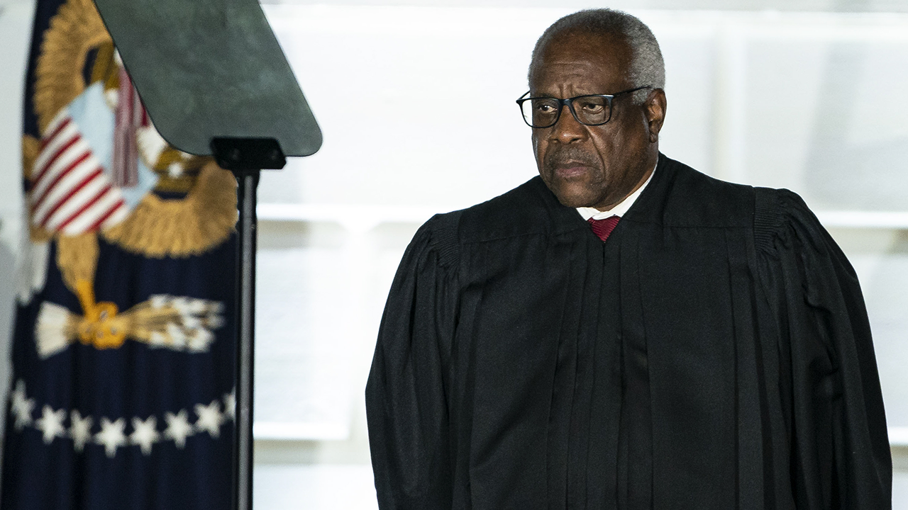 Clarence Thomas focuses on “judicial power” in the landmark decision Brown v. Board of Education