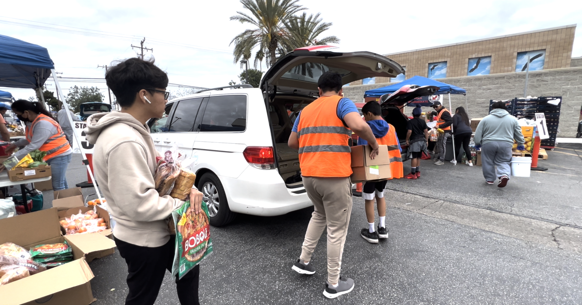 Drive-thru food pantry in Southern California's food desert provides consistent source of groceries for thousands: “It's a labor of love”