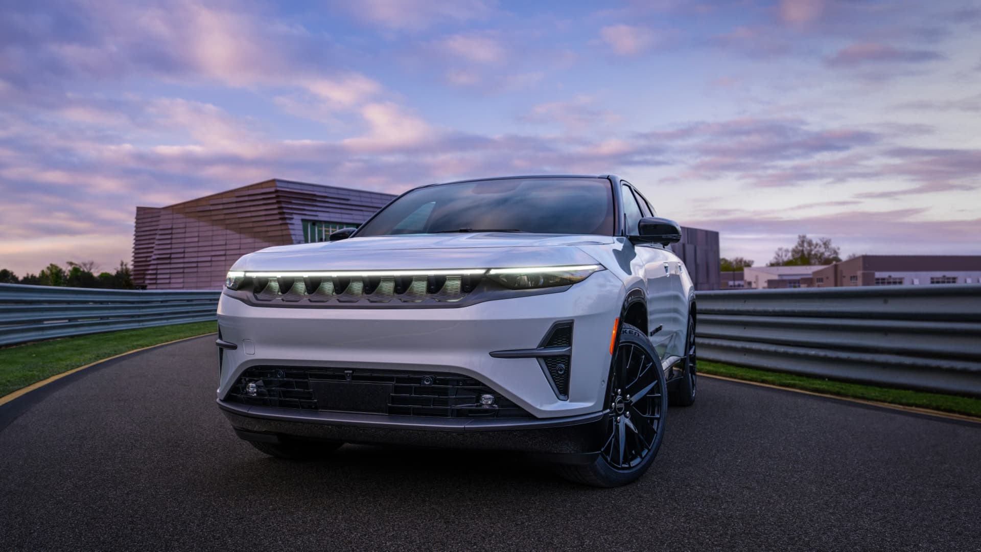 Jeep's world's first all-electric SUV for $72,000