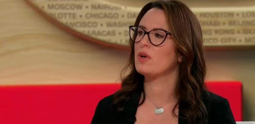 Maggie Haberman just came out as Trump's puppet during the trial