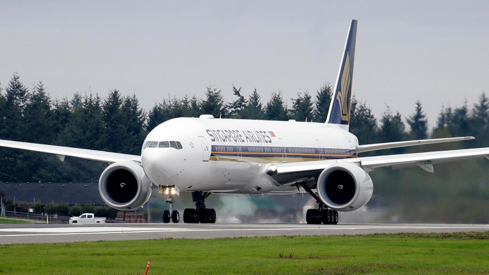 One person died and others were injured after the London-Singapore flight was hit by severe turbulence, Singapore Airlines said