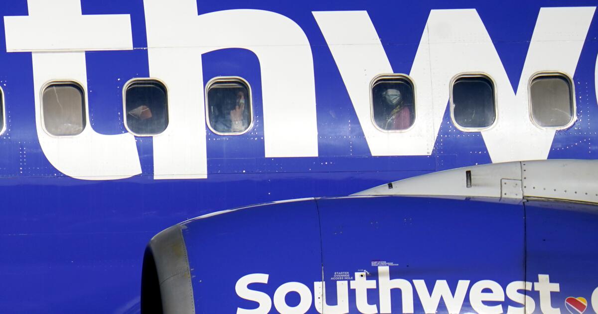 Opinion: Should fat people get an extra airplane seat for free?  Southwest Airlines believes this should be the case