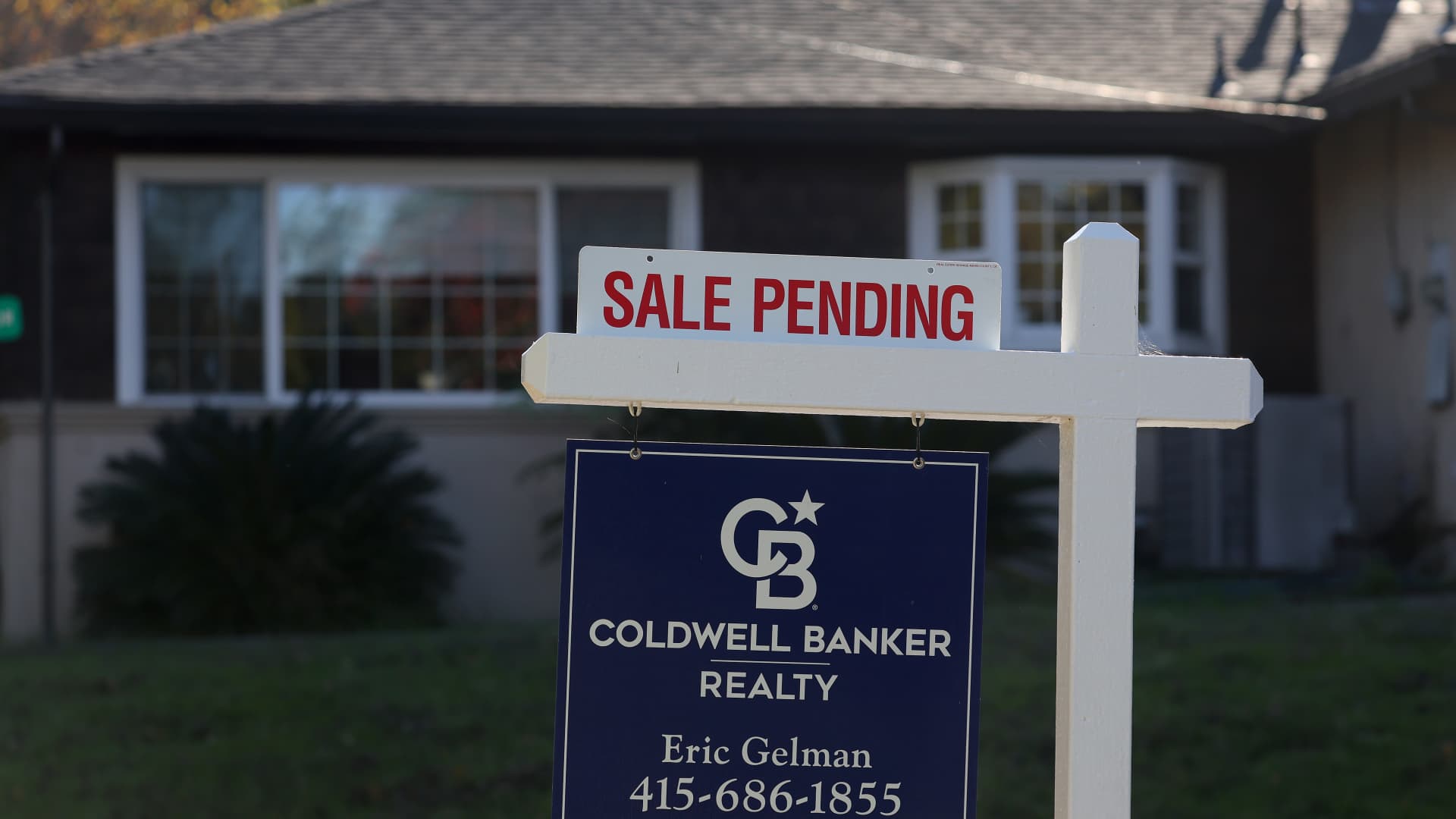 Pending home sales in April reached their lowest level since the pandemic began