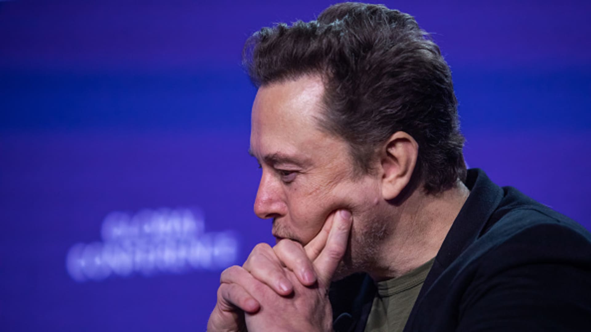 Tesla could use more focus from Elon Musk, says former board member