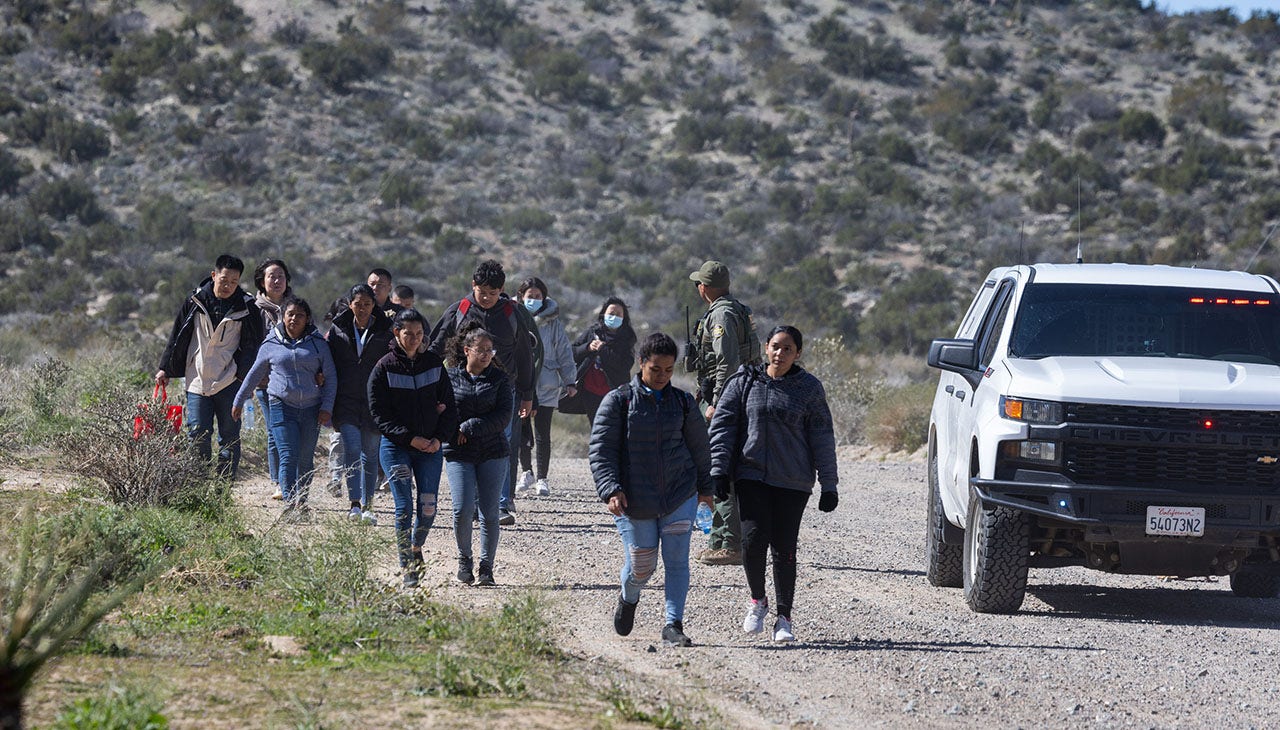 Turkish migrants crossing US border say Americans are 'rightly' concerned: 'No safety'