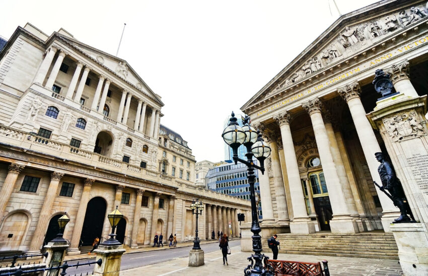 UK interest rates remain at a 16-year high of 5.25%