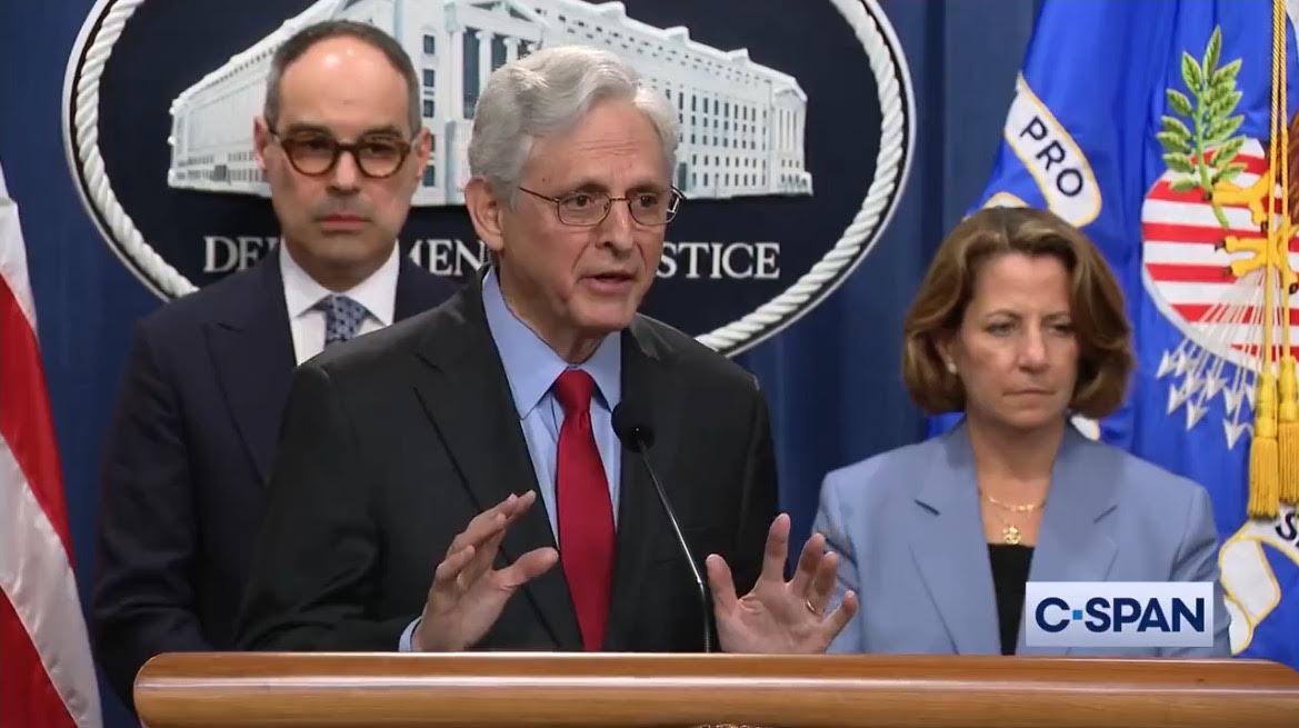 WATCH: Merrick Garland lashes out at Trump for claiming the DOJ had permission to kill him during the Mar-a-Lago attack...which they did |  The Gateway expert