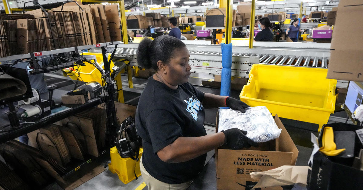 Amazon stops using plastic air cushions in packaging