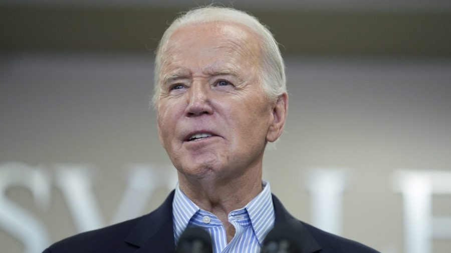 Biden Urges Congress to Restore Roe v. Wade Protections After Senate GOP Blocks Birth Control Bill