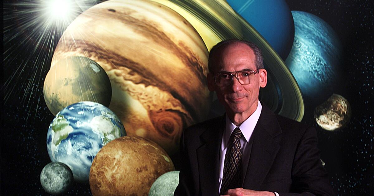 Ed Stone, JPL director and Voyager's top scientist, dies at 88