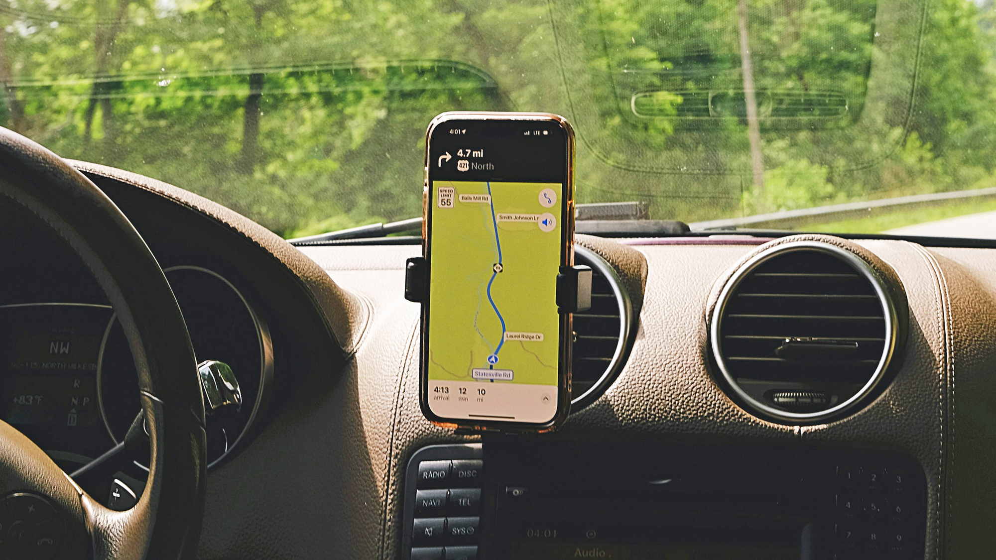 How to share your ETA in Google Maps or Apple Maps