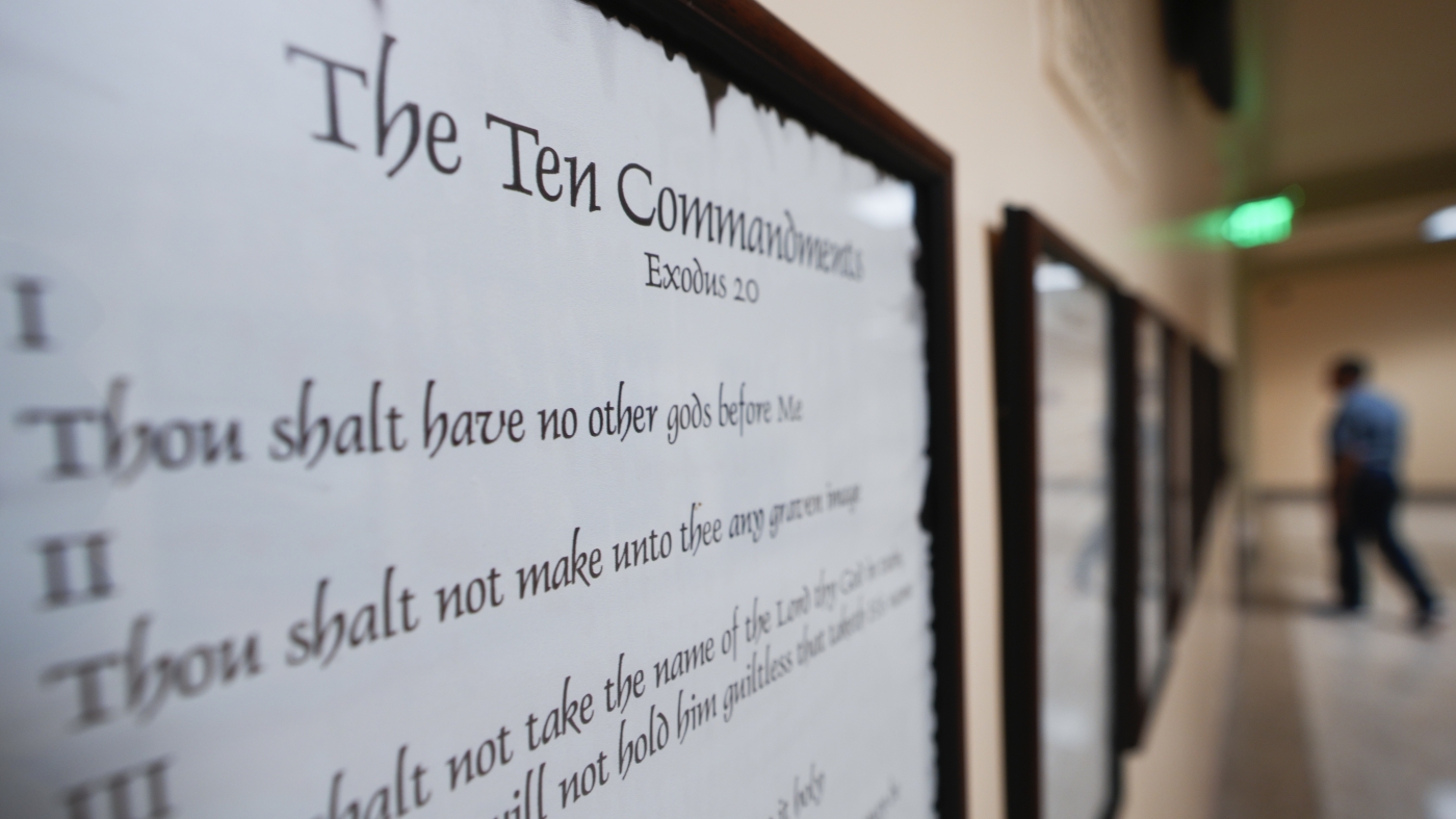 How will Louisiana's Ten Commandments class requirement be funded and enforced?  : NPR
