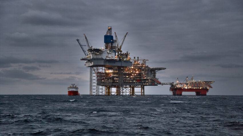 North Sea oil project postponed due to uncertainty about taxes before the elections