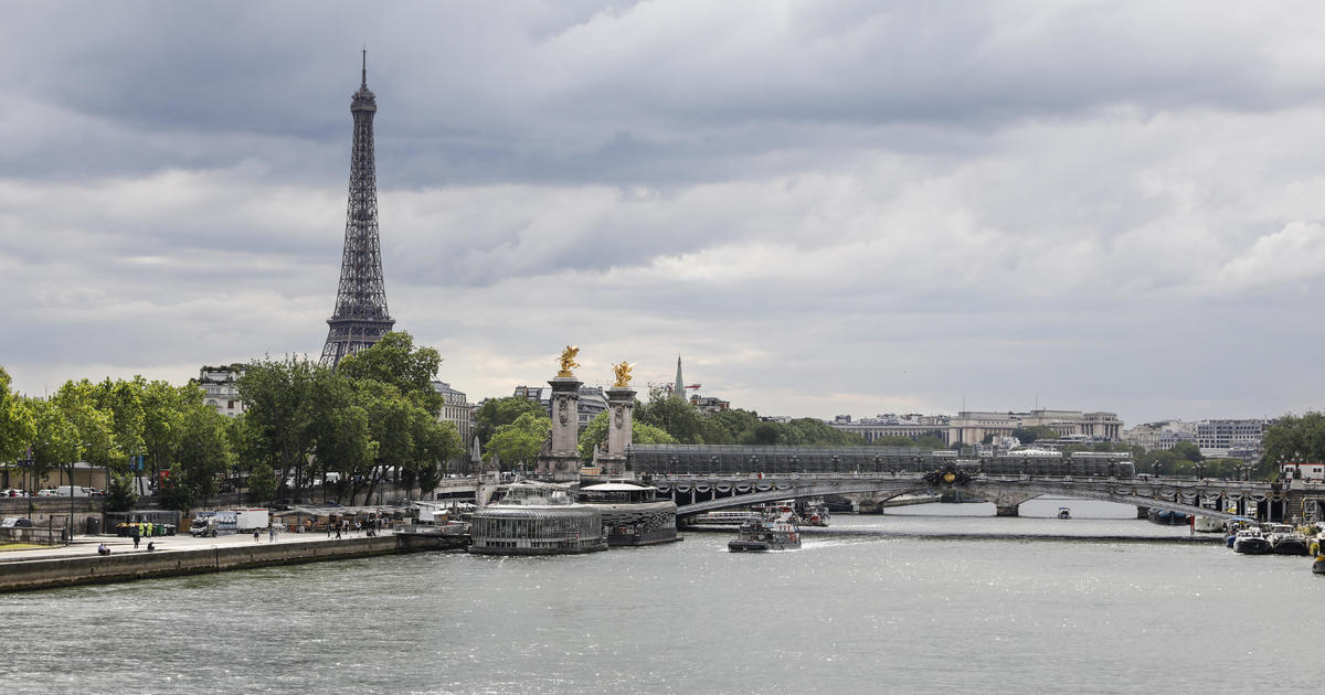 Parisians threaten to defecate in the River Seine in protest against sewage pollution ahead of the 2024 Summer Olympics in Paris