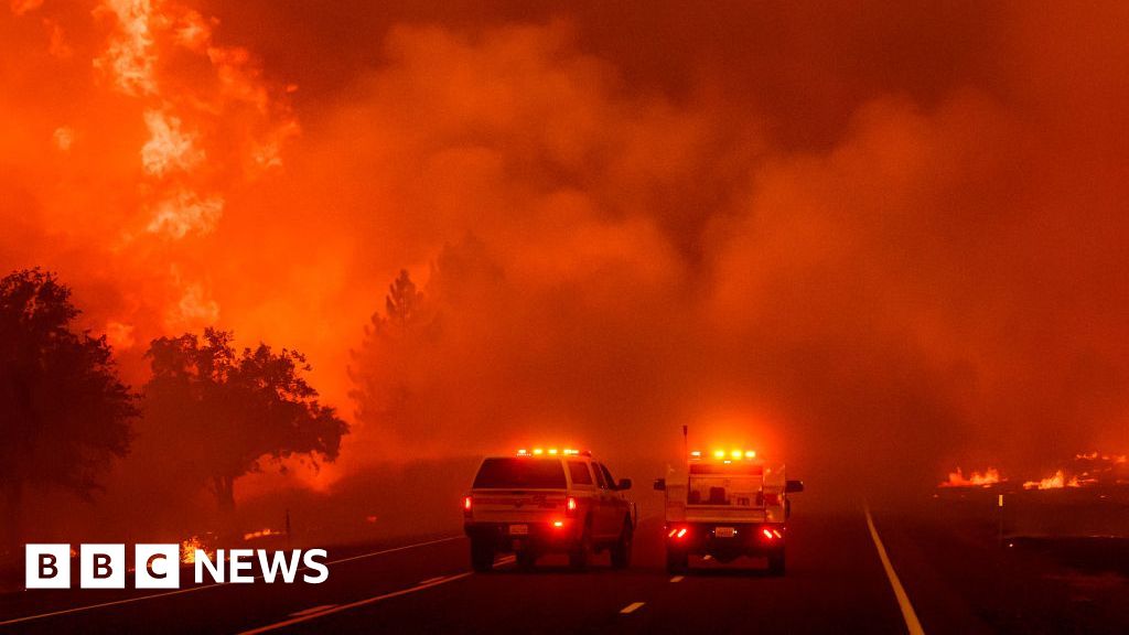 Fire tornado rages through California as fire in park triples in size