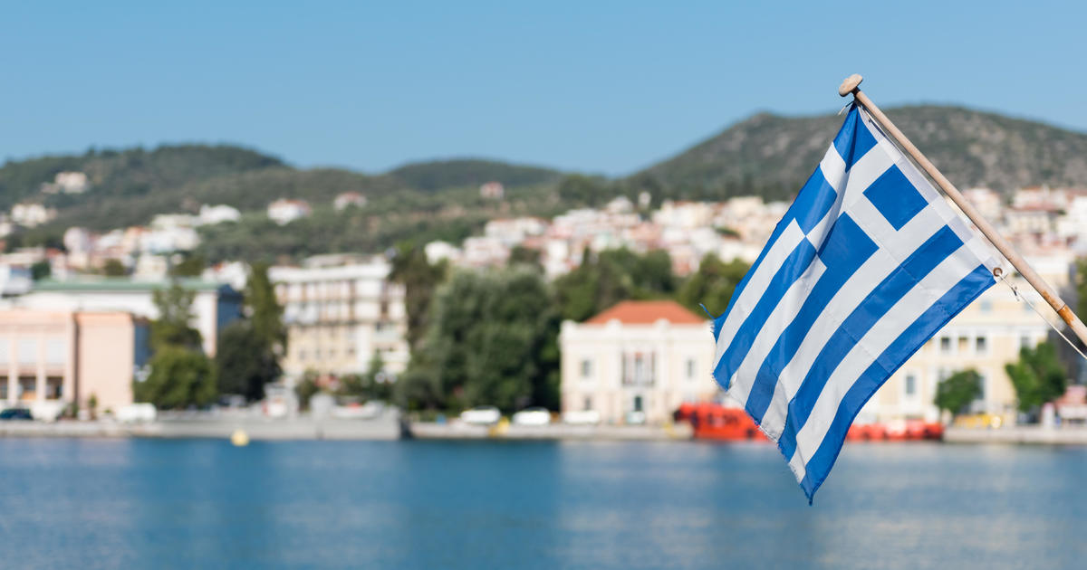 Greece allows six-day workweek for some industries