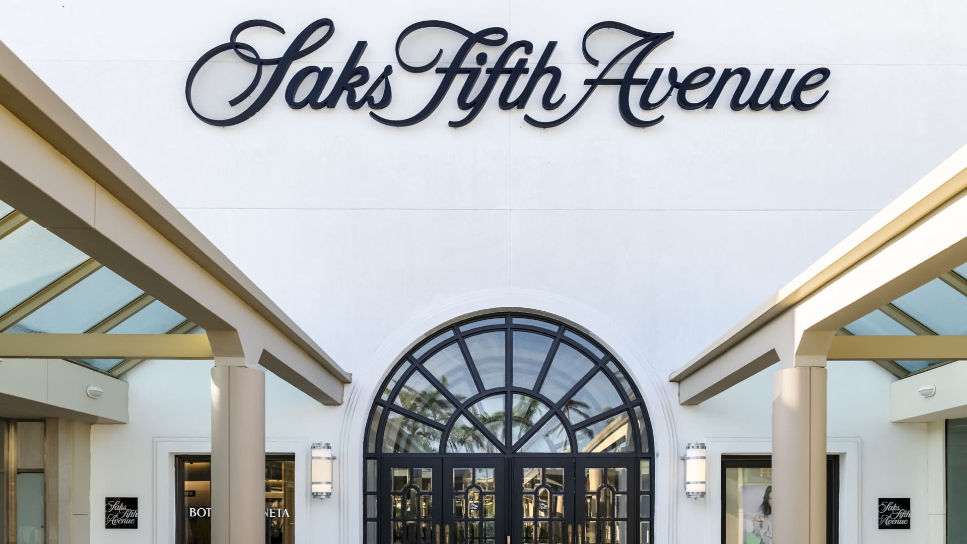 Saks Fifth Avenue's parent company HBC acquires Neiman Marcus Group